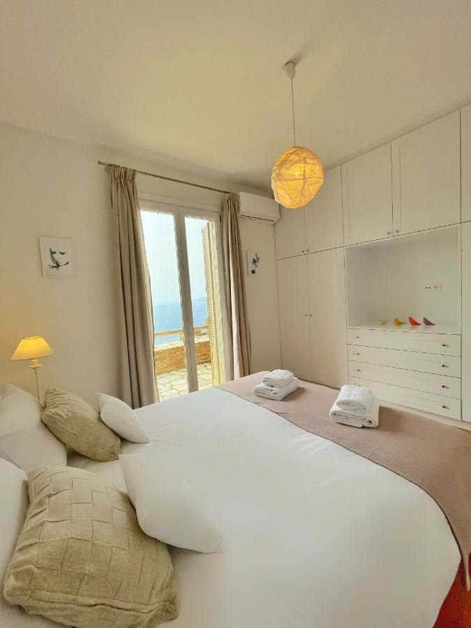 Irida Villa - Sea & Sunset Flats By Explore Andros Batsi  Bagian luar foto